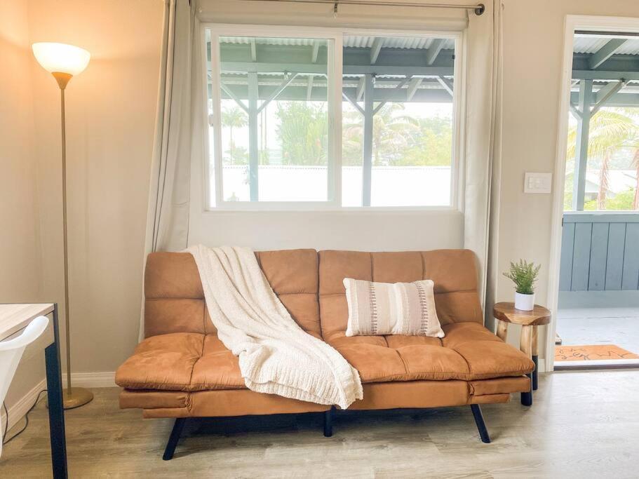 Hibiscus Hale, Full Kitchen, King Bed, Parking Apartment Keaau Exterior photo